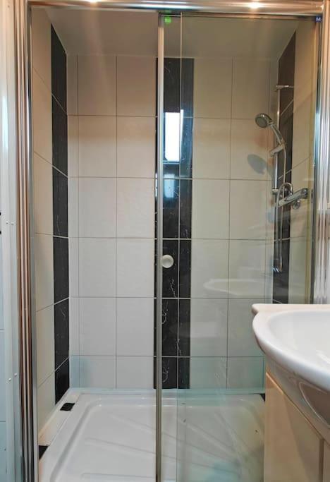 Appartamento Luxury 5-Bed House Near Nec & Bhx Solihull Esterno foto